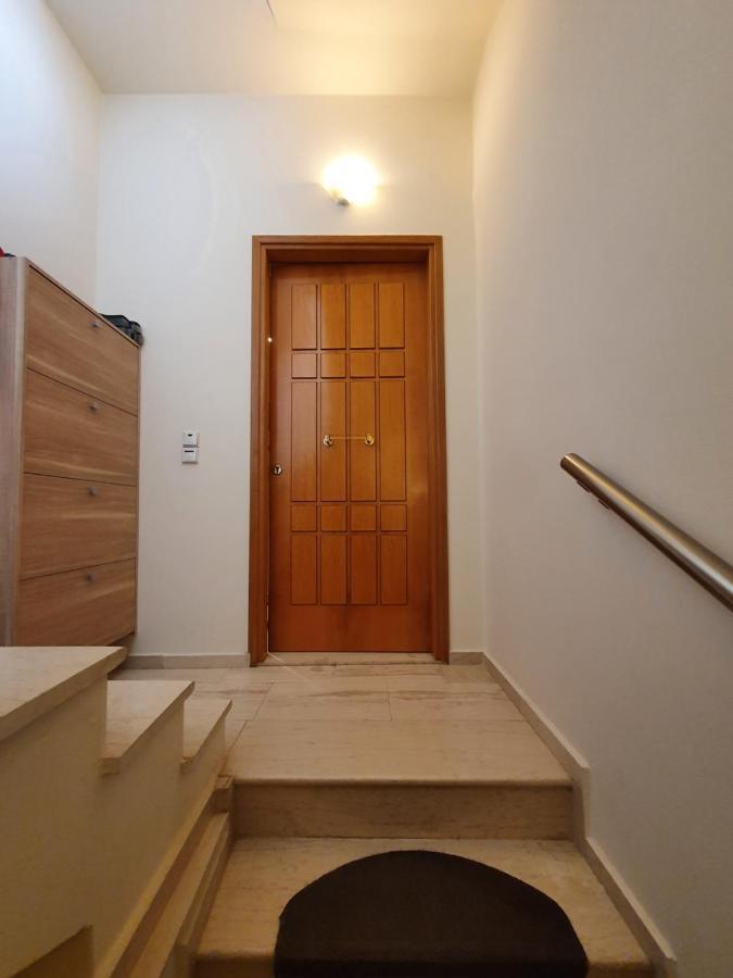 Family Cozy Apartment 이라클리온 외부 사진